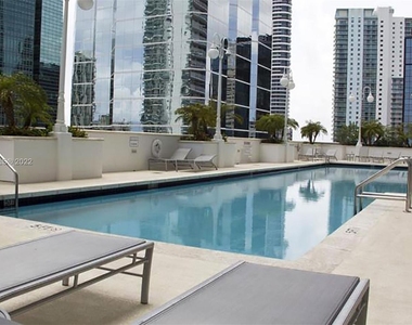 1200 Brickell Bay Dr - Photo Thumbnail 30