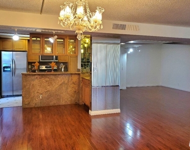 10535 Wilshire Blvd - Photo Thumbnail 9