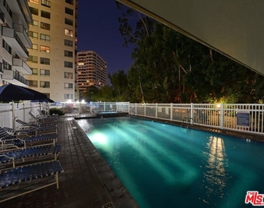 10535 Wilshire Blvd - Photo Thumbnail 37