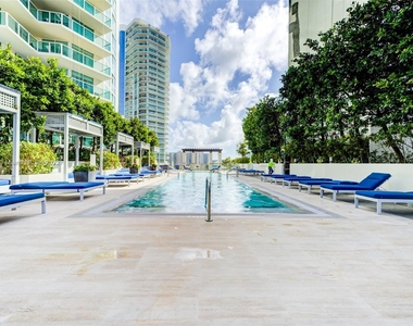 250 Sunny Isles Blvd Unit 502 - Photo Thumbnail 16