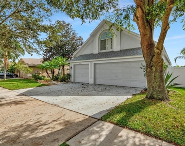 4305 I Orange Ridge Ct - Photo Thumbnail 2