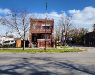 4725 S Western Blvd, Chicago Il - Photo Thumbnail 0