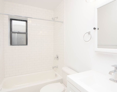 3409 W. Fullerton, Unit 3a - Photo Thumbnail 16