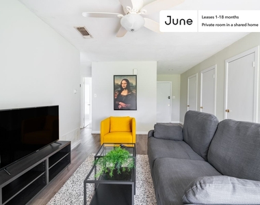 6208 Thurgood Avenue - Photo Thumbnail 15