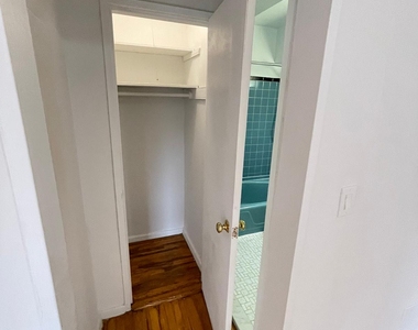 2020 Grand Concourse - Photo Thumbnail 4