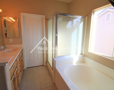 9634 Lady Bird Ct - Photo Thumbnail 19