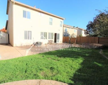 9634 Lady Bird Ct - Photo Thumbnail 22