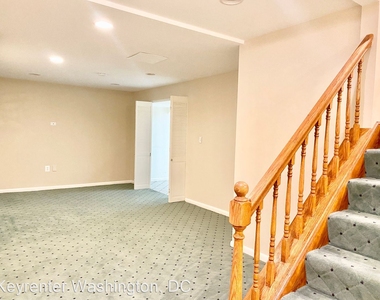 515 Norcross Way - Photo Thumbnail 43