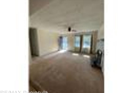 308 Mona Drive - Photo Thumbnail 2