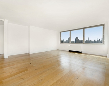 201 East 86th Street - Photo Thumbnail 1