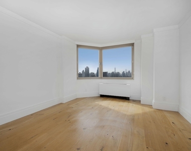 201 East 86th Street - Photo Thumbnail 6