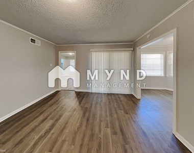 5160 Rolling Meadows Dr - Photo Thumbnail 8