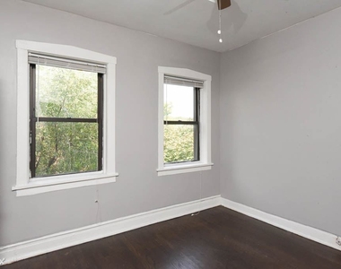 3255 W. Eastwood, Unit 3 - Photo Thumbnail 18