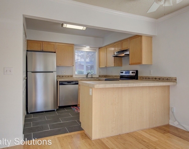 1922 Nw 143rd Ave, Unit 49 - Photo Thumbnail 4