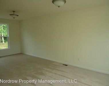 2137 Turner Mountain Place - Photo Thumbnail 8