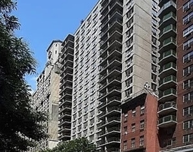 East 34 Street - Photo Thumbnail 7