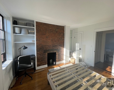 504 East 6 Street - Photo Thumbnail 7