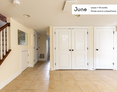 1505 Spring Place Northwest - Photo Thumbnail 17