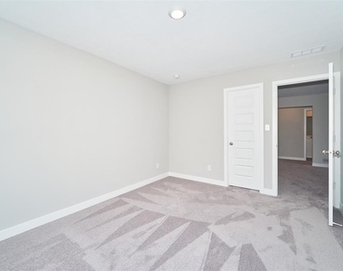 17173 Seaboard Place - Photo Thumbnail 22