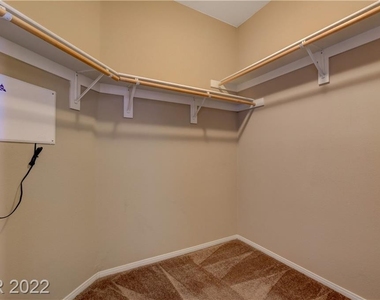 11215 Ivybridge Avenue - Photo Thumbnail 30