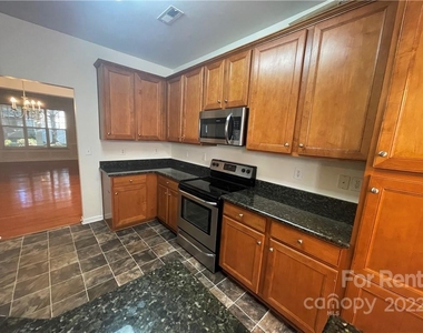 11713 Windy Mist Way - Photo Thumbnail 11