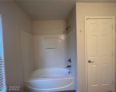 7617 Charm Court - Photo Thumbnail 29