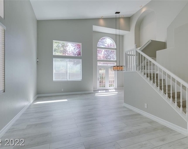 10729 Sapphire Vista Avenue - Photo Thumbnail 2