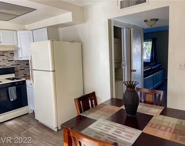 4770 Topaz Street - Photo Thumbnail 3