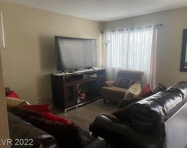 4770 Topaz Street - Photo Thumbnail 8