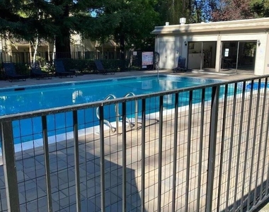 50 Horgan Ave 52 - Photo Thumbnail 40