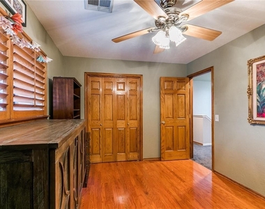 3825 Havenbrook Circle - Photo Thumbnail 22