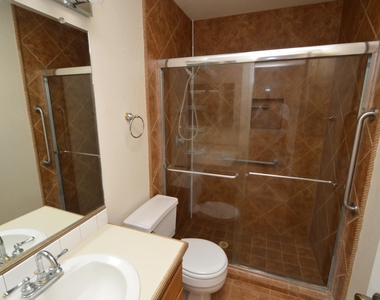 5315 E Beverly Fair Drive - Photo Thumbnail 8