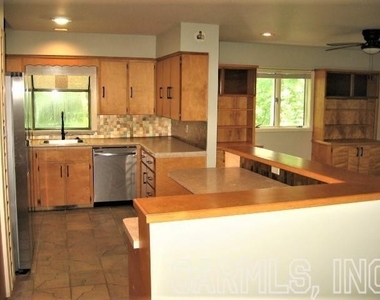 112 Ridgeview Dr. - Photo Thumbnail 20