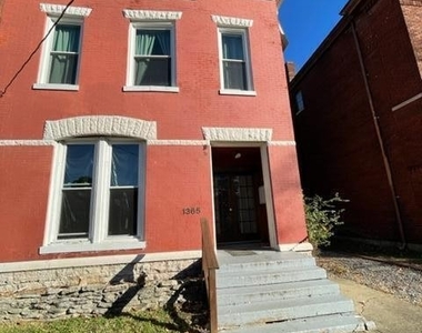 1365 S Brook St - Photo Thumbnail 6