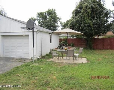 1610 Lou Gene Ave - Photo Thumbnail 8