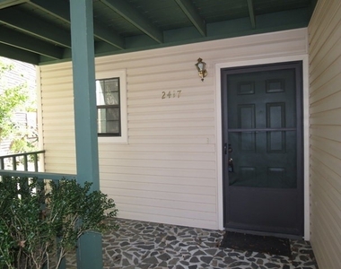 2417 Merrigan - Photo Thumbnail 2