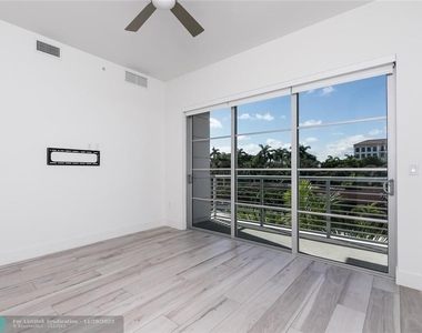 155 E Boca Raton Road - Photo Thumbnail 10