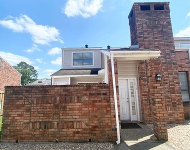 183 Steiner Road - Photo Thumbnail 0