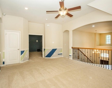 2317 Reston Drive - Photo Thumbnail 7