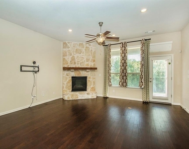 2317 Reston Drive - Photo Thumbnail 17