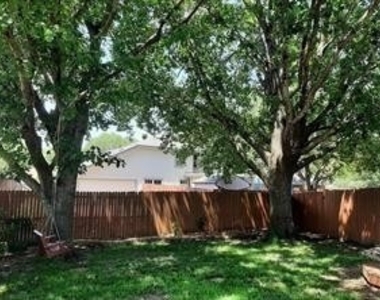 227 Cherrybark Drive - Photo Thumbnail 2