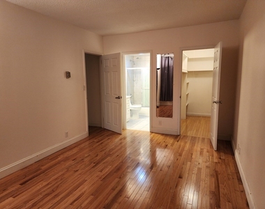 22 Chestnut Pl - Photo Thumbnail 17