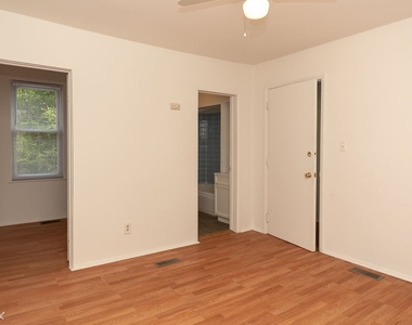 1722 N. Kimball, Unit Ch - Photo Thumbnail 11