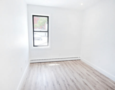 1446 Myrtle Avenue - Photo Thumbnail 2