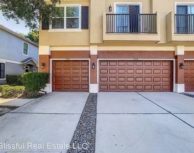 2210 San Jacinto Circle - Photo Thumbnail 6