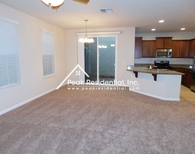 9036 Crescenda Lane - Photo Thumbnail 2