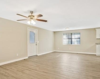 1793 Silver Leaf Drive Sw - Photo Thumbnail 13