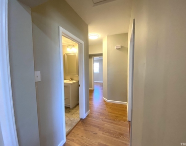 101 W Hickory - Photo Thumbnail 15