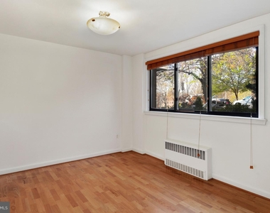 2725 39th St Nw #201 - Photo Thumbnail 15