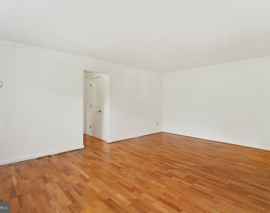 2725 39th St Nw #201 - Photo Thumbnail 13